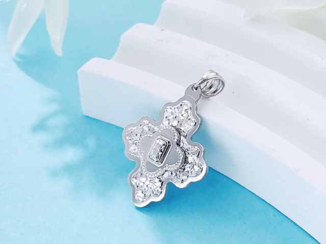 1月27日多边金都珠宝黄金1565元/克 铂金1071元/克