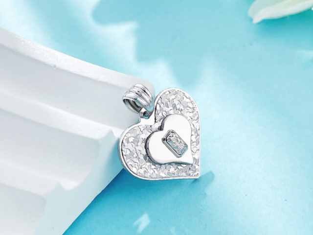 回收黄金首饰多少钱一克(2026年3月5日）