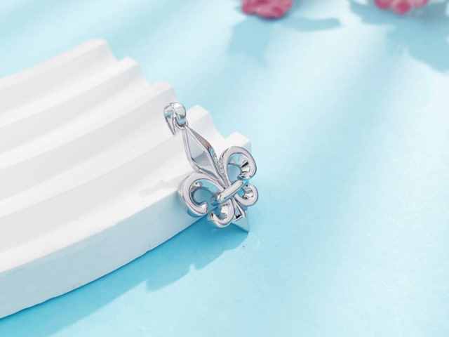 贵阳老凤祥今日黄金价格多少钱一克(2026年2月11日)