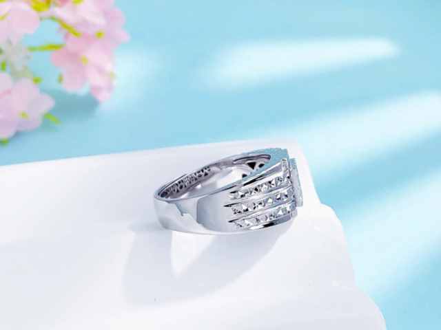 六福内地铂金多少钱一克（2026年03月02日）