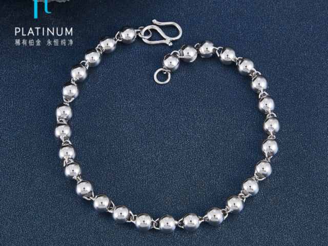 【黄金期货收评】关注沃什政策主张及非农数据 沪金日内上涨0.56%