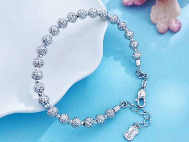 武汉周生生今日金价多少一克（2026年1月15日）