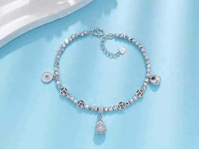 白银ETF增持+金银比破位 国际银死守78美元“憋大招”？