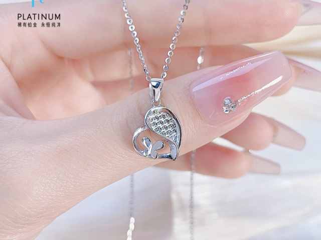 上海老凤祥铂金多少钱一克（2026年01月17日）参考价格