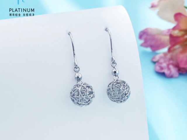 全球金融进入结构调整期 沪银价格小幅上涨