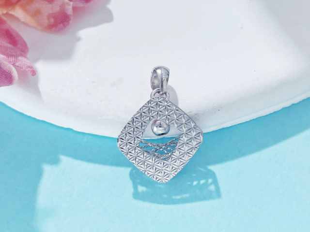 萃华金店黄金价格今天多少一克(2026年04月04日)