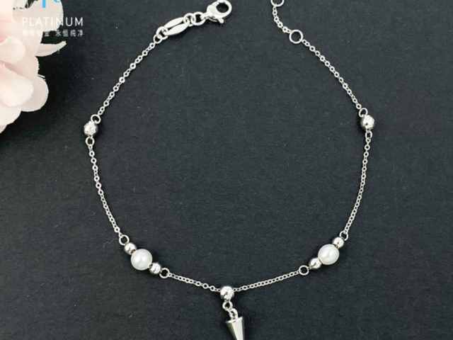 谢瑞麟内地金条价格今天多少一克(2026年02月28日)