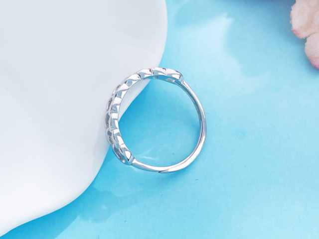 紫金矿业股票今日股价:3月4日收盘下跌2.32%