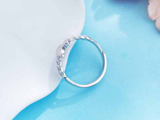 美以联手空袭德黑兰点燃避险 金价等待进一步突破