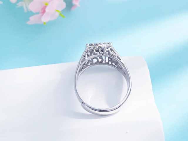 济南济南工商银行龙凤呈祥金条50克价格今天多少一克(2026年02月11日)