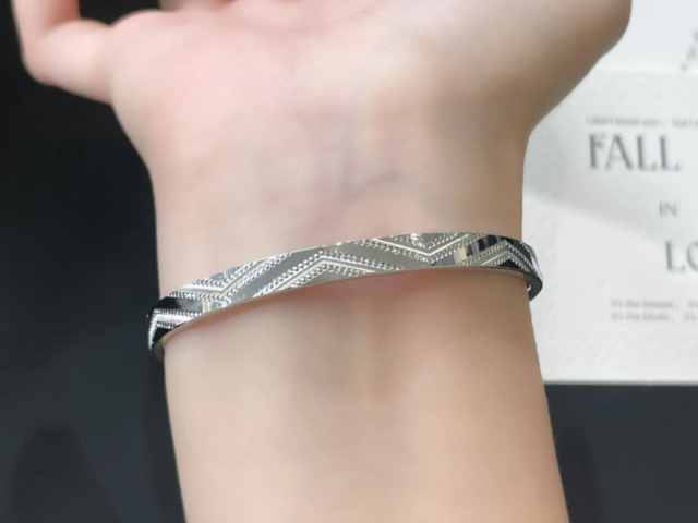 六福珠宝黄金价格今天多少一克（2026年02月26日）