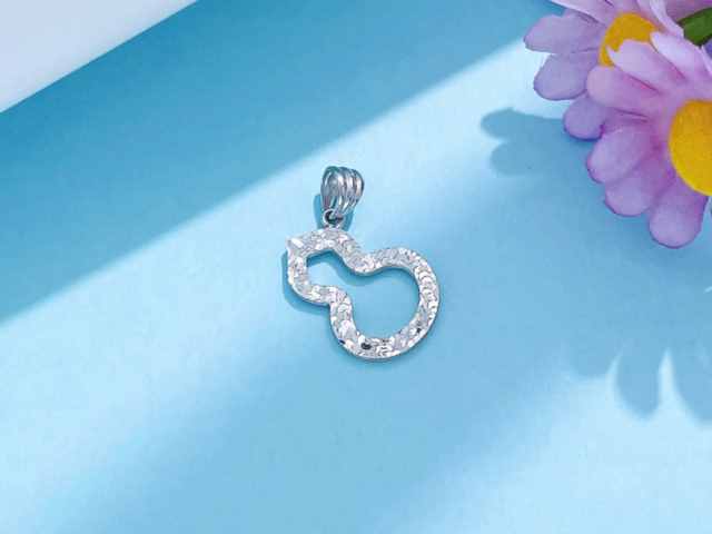 3月3日白银晚评:等待美联储官员讲话指引 银价跌至85美元附近