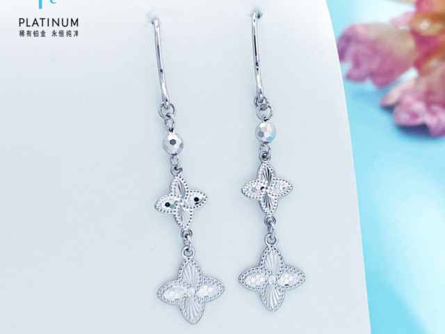 上海老凤祥铂金多少钱一克(2026年03月19日)参考价格