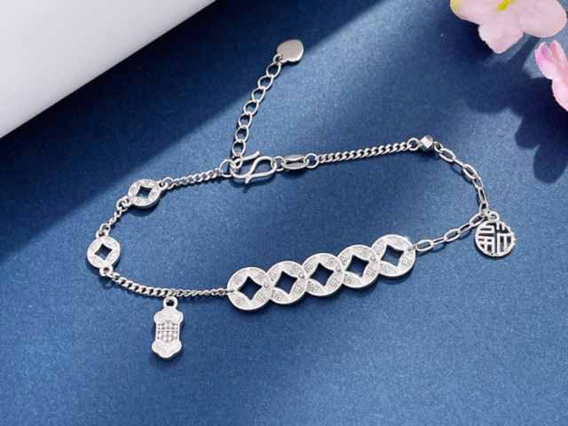 上海六福黄金现在多少钱一克（2026年1月22日）