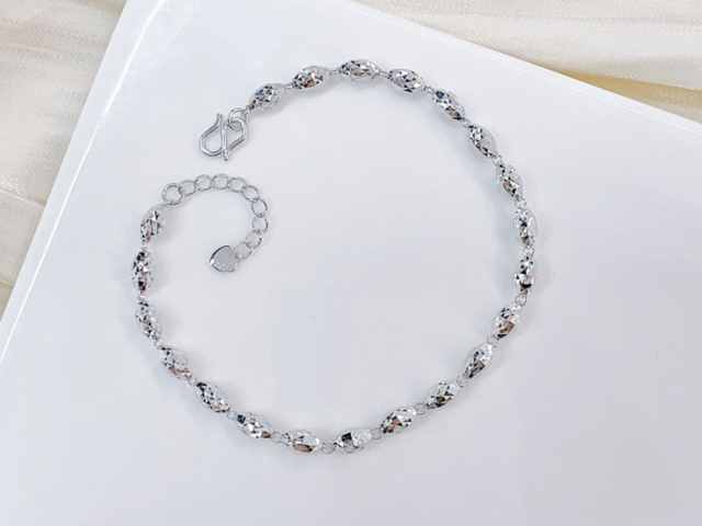 周生生内地金条价格今天多少一克（2026年01月27日）