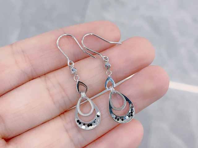 保尔森重申降息可能沪银价回调