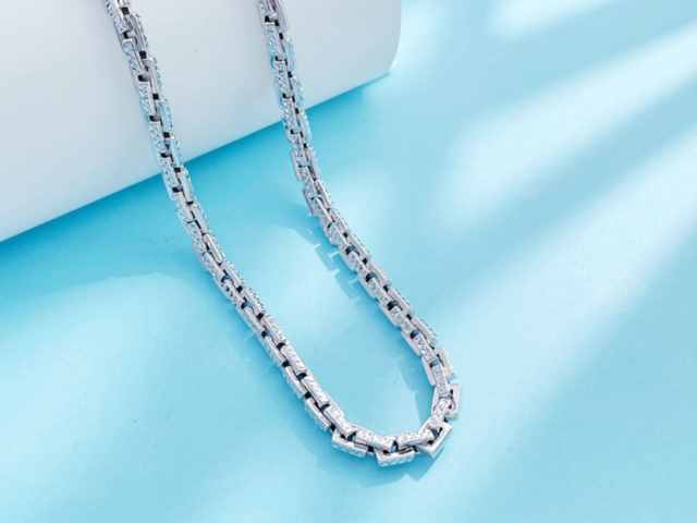 2026年3月16日老凤祥主力资金净流出185.72万元