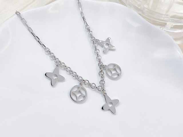 六福内地铂金多少钱一克（2026年03月03日）