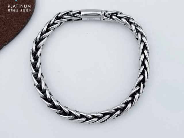 香港周生生铂金多少钱一克（2026年01月30日）