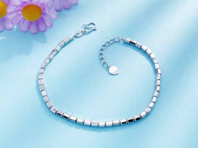 城隍珠宝黄金价格今天多少一克（2026年01月16日）