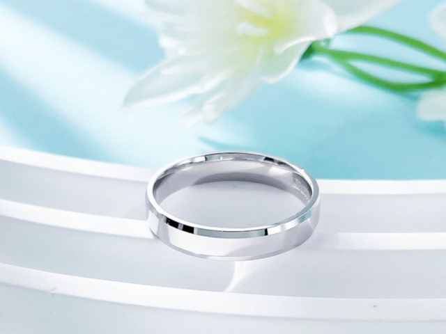 白银走势震荡上涨 中东局势发出“恶化”信号