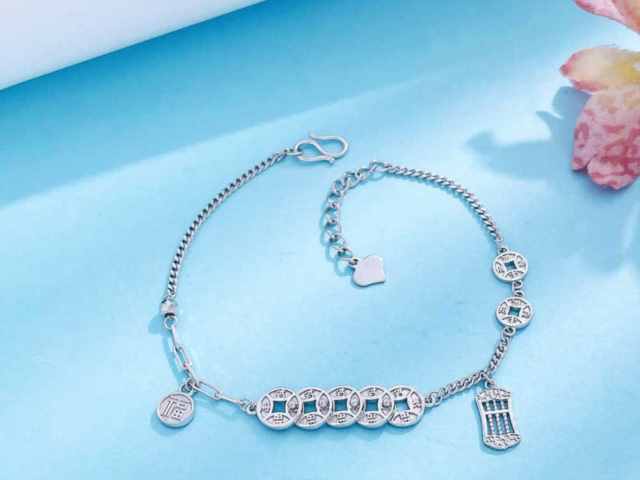 美PMI显通胀担忧沪银价走高