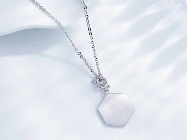 美伊局势“扑朔迷离” 纸白银空头力量占上风