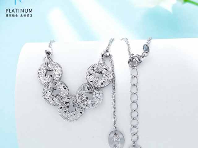 金价反弹止于4600美元关口 短期偏向温和看跌