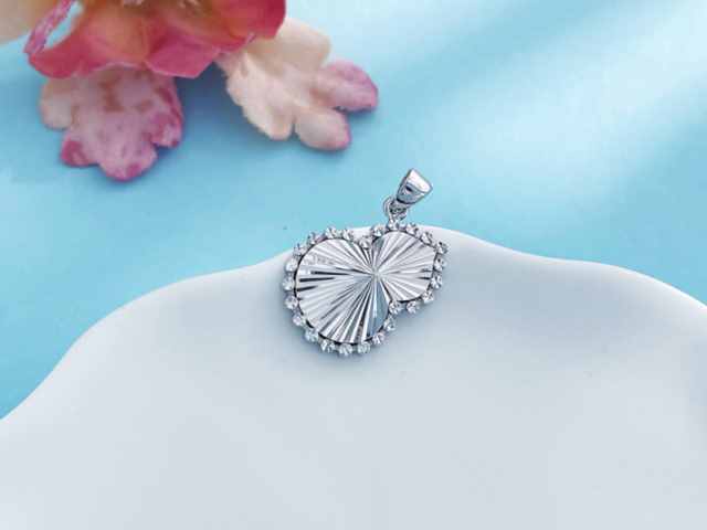 i黄金100g价格今天多少一克（2026年1月20日）