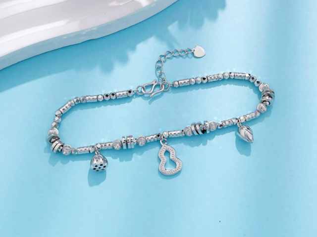 济南济南太阳金店pt999白金今日回收报价每克多少钱(2026年02月13日)