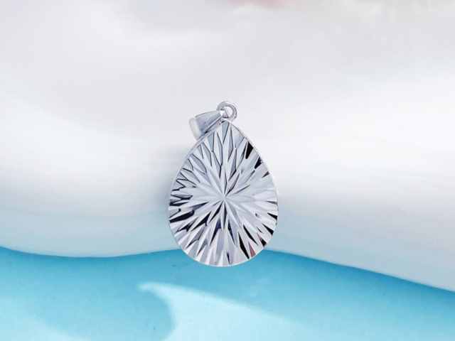 COMEX金“V型”反弹暗藏隐忧 政治与货币逆风或限制涨幅