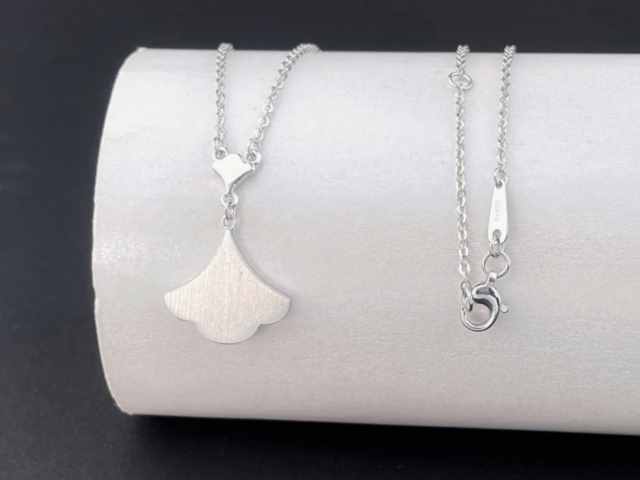 今日伦敦金最新行情走势（2026年2月13日）