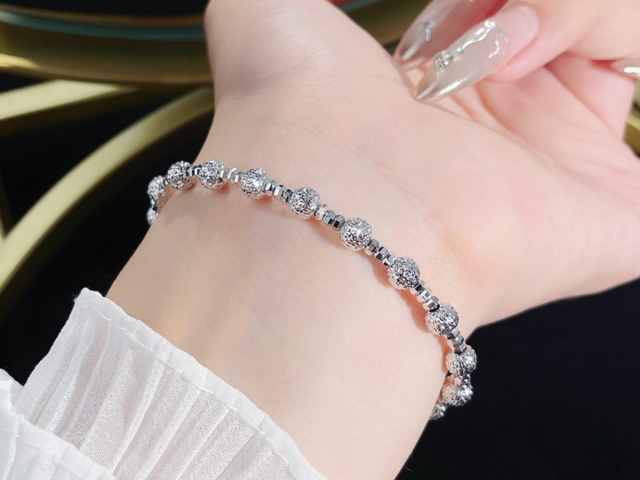 白银有色1月14日主力资金净流入6745.59万元