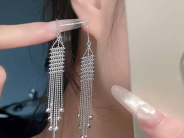 黄金9995价格今天多少一克(2026年2月12日)