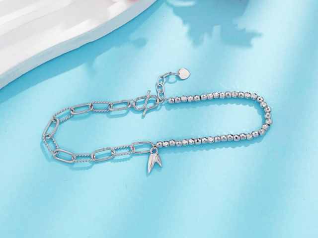 今日南昌老凤祥黄金价格查询（2026年2月17日）