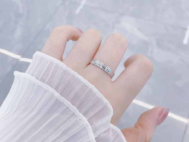 2025年梅花金银蛇纪念币价格（2026年02月09日）