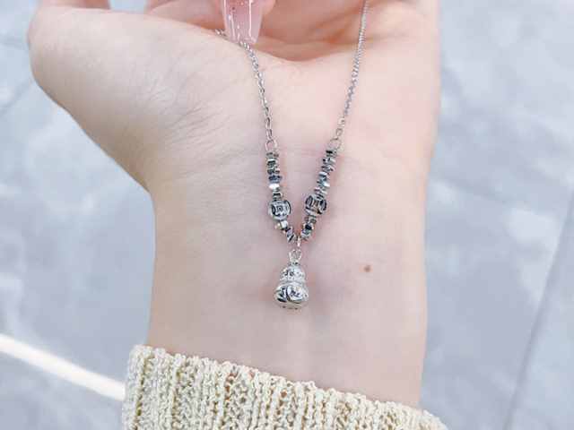 1月16日现货白银日内跌超3.00%（附珠宝品牌白银报价）