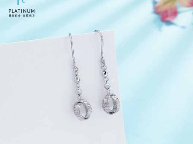 扬州金店黄金价格今天多少一克（2026年02月04日）