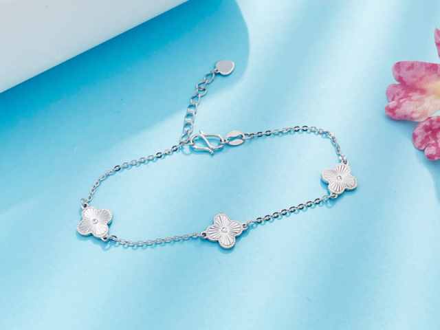 济南济南今日白银最新报价（2026年2月4日）