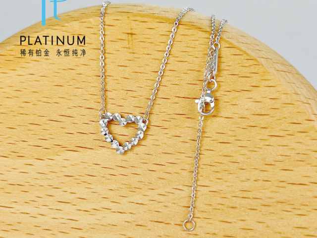 今日沈阳老凤祥黄金价格查询（2026年3月18日）