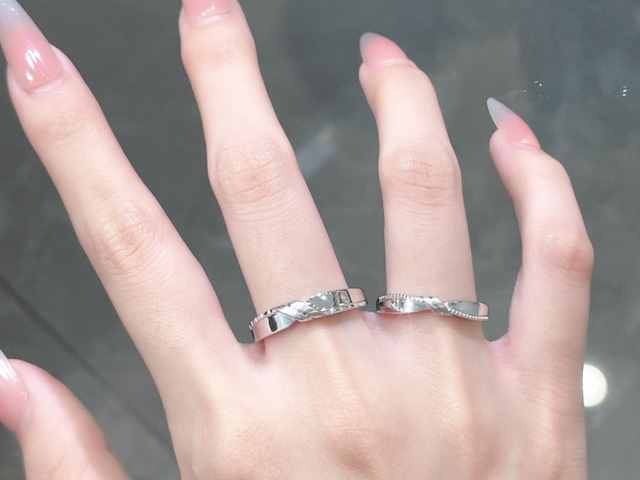 香港六福黄金饰品价格今天多少一克（2026年03月27日）