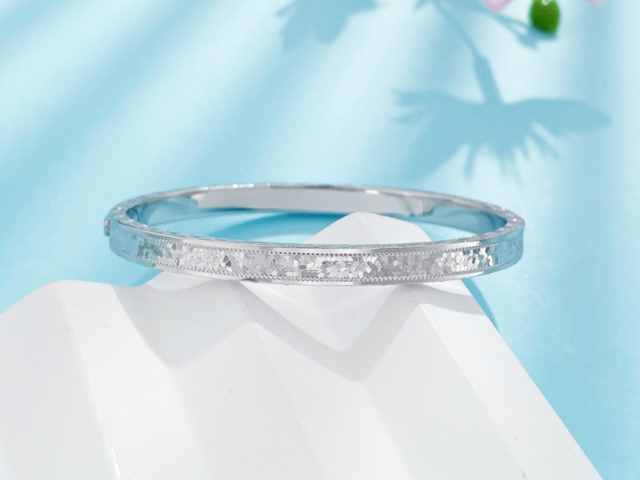 老凤祥黄金价格今天多少一克（2026年01月23日）