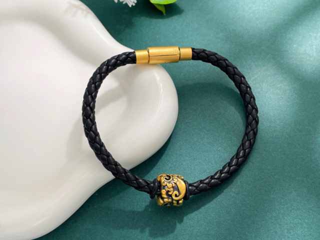 目前黄金价格多少钱（2026年3月12日）