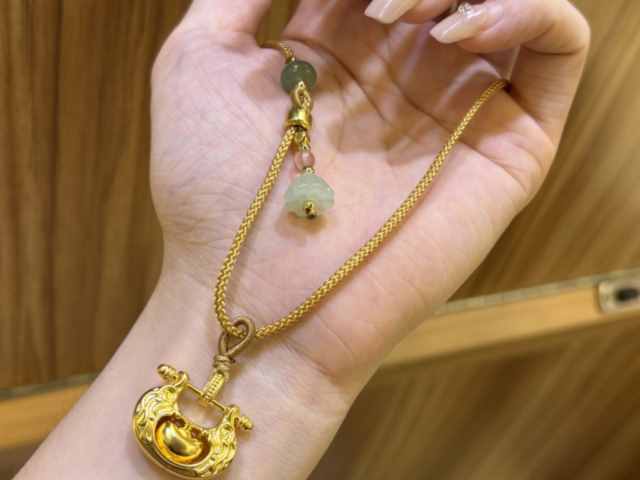 豫园股份3月11日主力净流出71.03万元