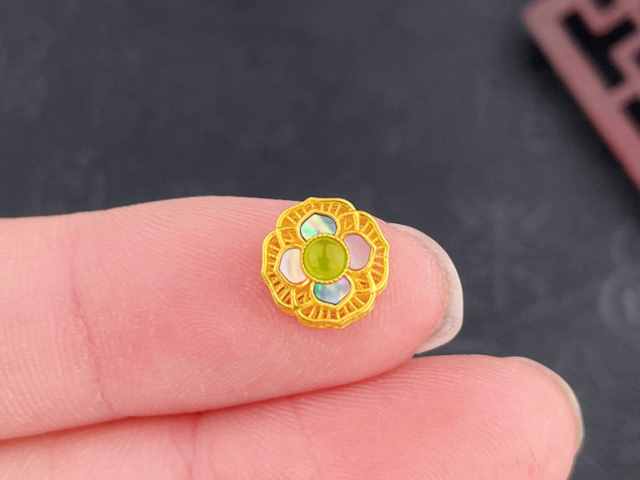 六福内地黄金饰品价格今天多少一克（2026年02月06日）