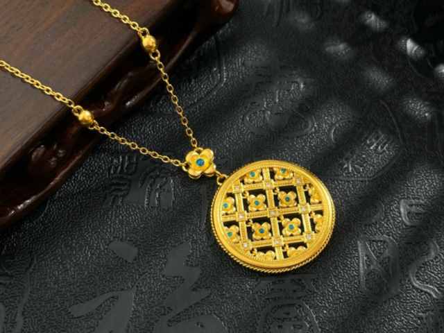 2025年梅花金银蛇纪念币价格（2026年01月16日）