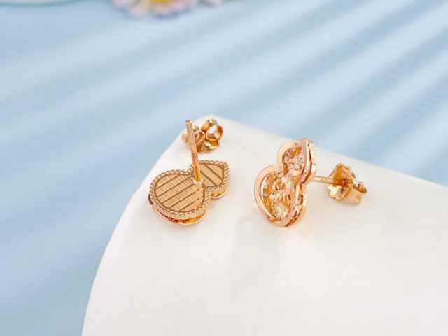 济南现在典当行黄金一克回收价格多少钱？2026年3月24日18K黄金走势