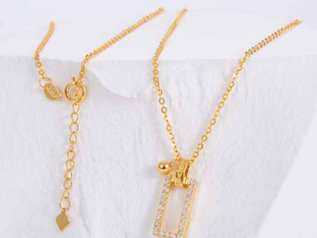 国内黄金价格今天多少一克（2026年2月4日）