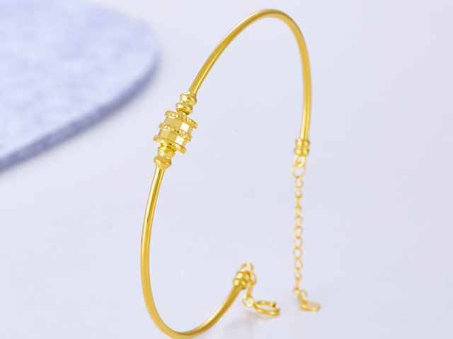 4月2日济南周生生黄金价格报1449元/克 较上一日上涨2元/克