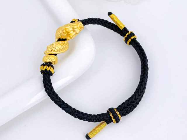 黄金逼近5100后回弹 地缘僵局为多头托底